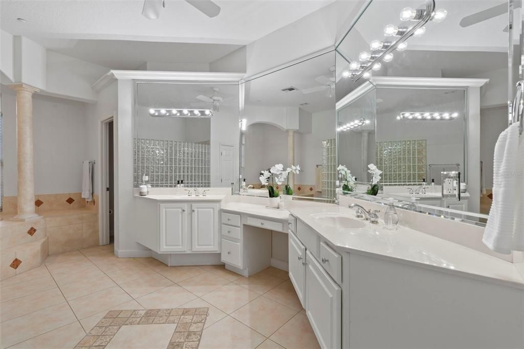 For Sale: $1,350,000 (5 beds, 4 baths, 4899 Square Feet)