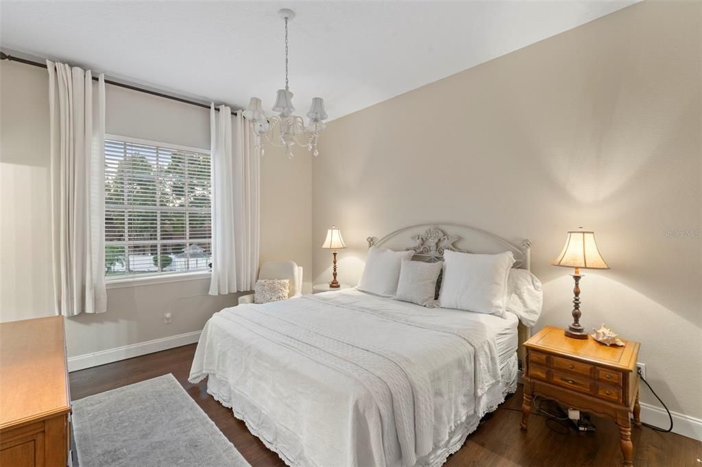 For Sale: $1,350,000 (5 beds, 4 baths, 4899 Square Feet)