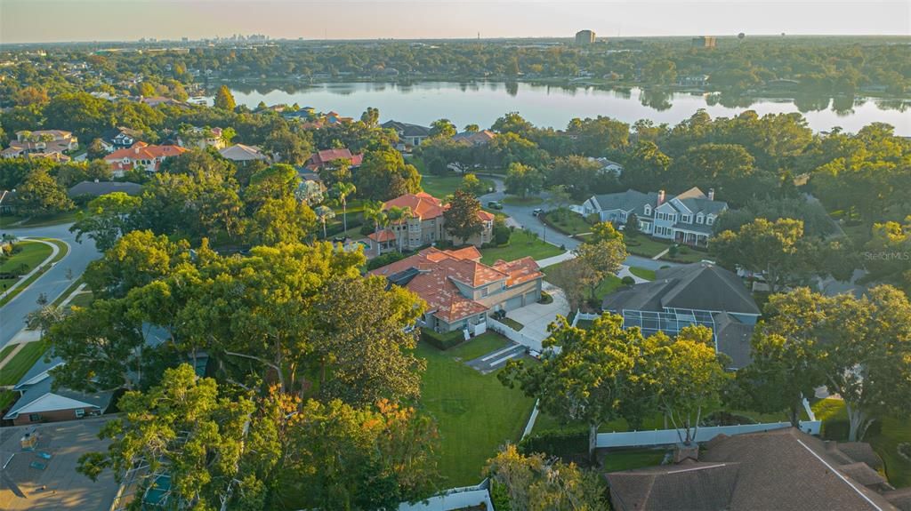 For Sale: $1,350,000 (5 beds, 4 baths, 4899 Square Feet)