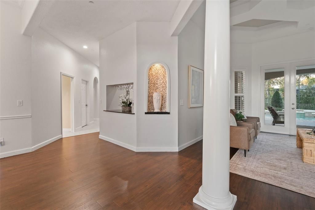 For Sale: $1,350,000 (5 beds, 4 baths, 4899 Square Feet)