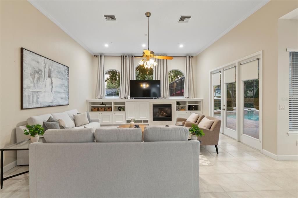 For Sale: $1,350,000 (5 beds, 4 baths, 4899 Square Feet)