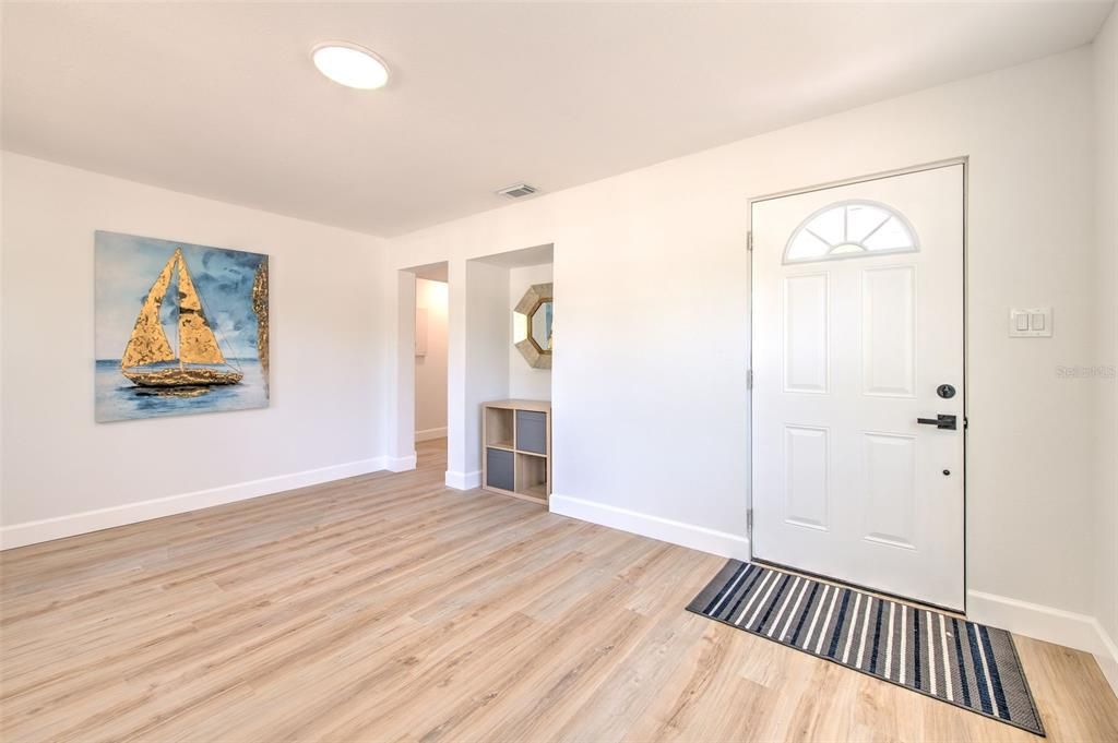 For Sale: $429,000 (4 beds, 2 baths, 1557 Square Feet)