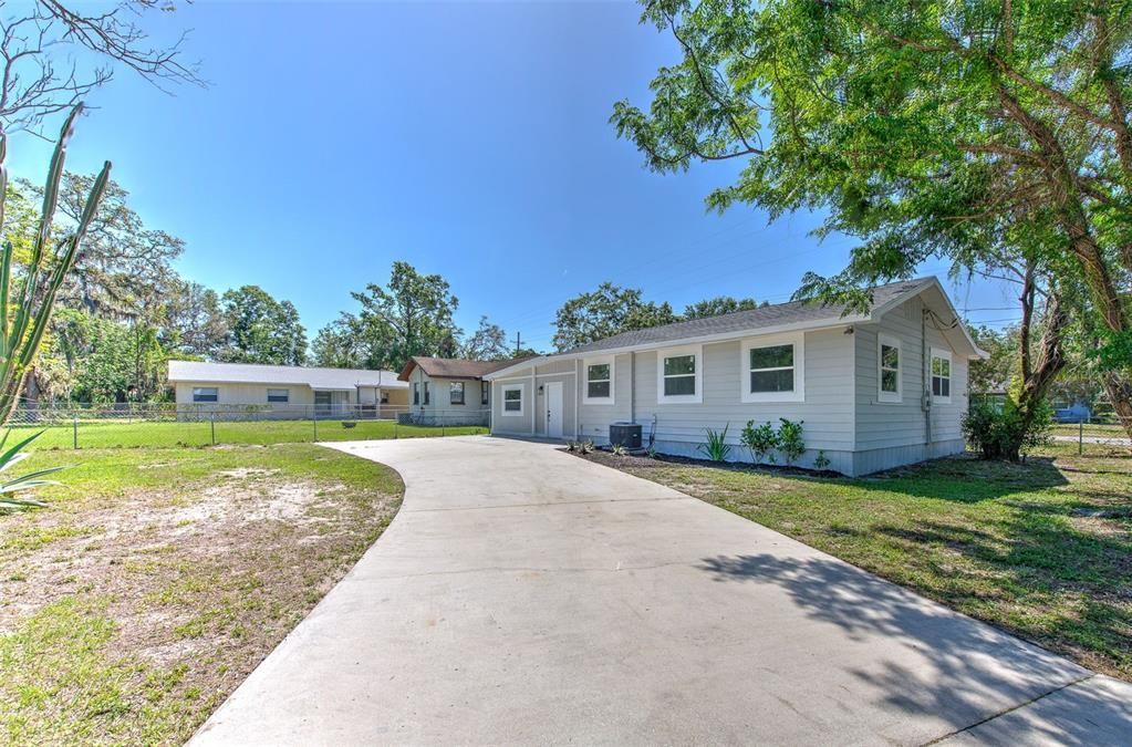 For Sale: $429,000 (4 beds, 2 baths, 1557 Square Feet)