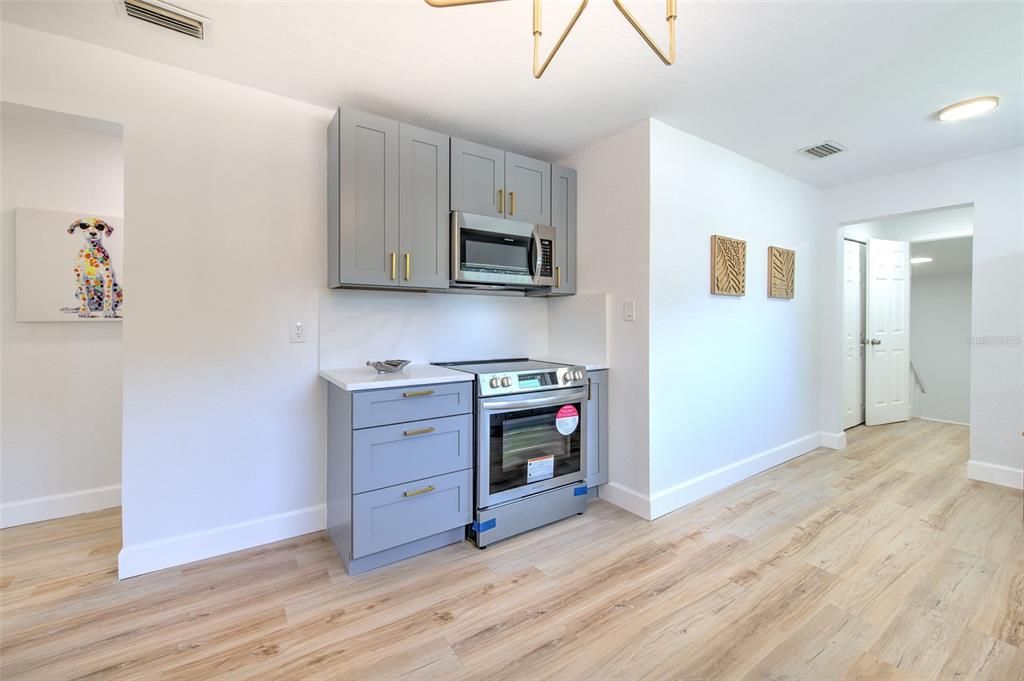 For Sale: $429,000 (4 beds, 2 baths, 1557 Square Feet)