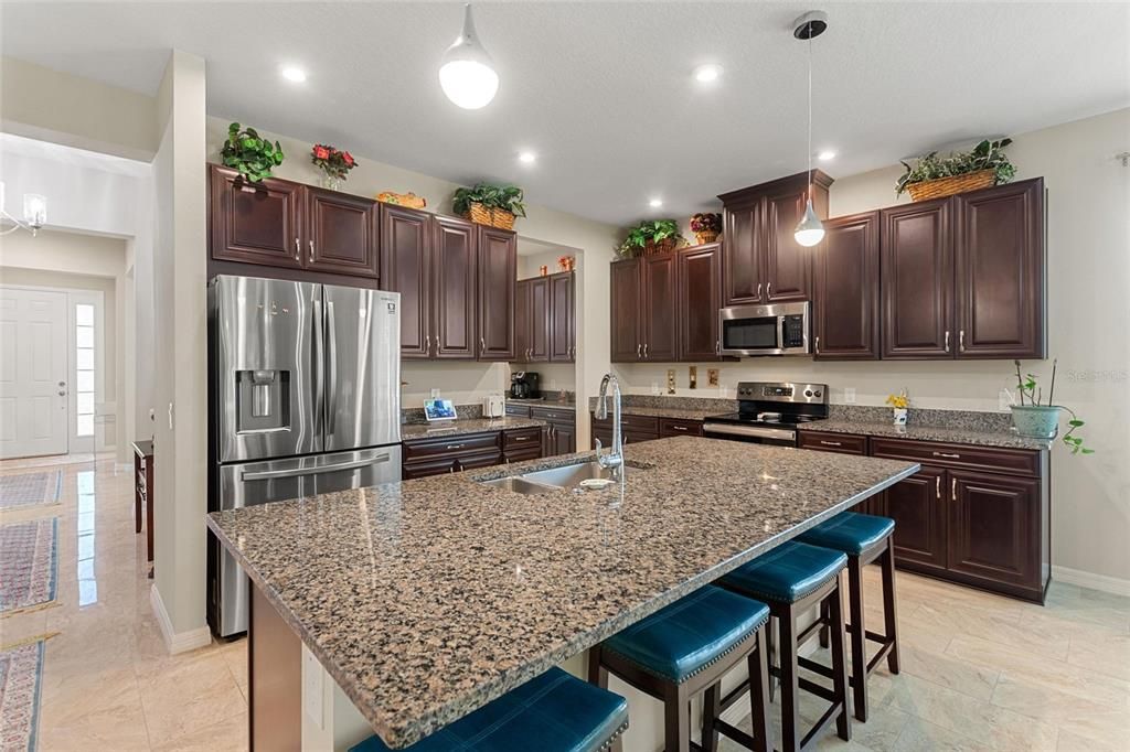 待售: $515,000 (4 贝兹, 3 浴室, 2420 平方英尺)