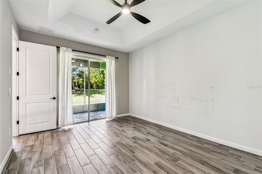 For Sale: $410,000 (3 beds, 2 baths, 1784 Square Feet)