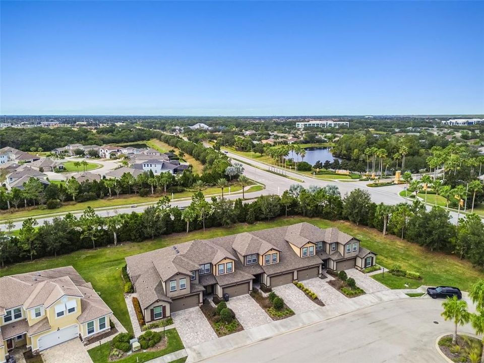 For Sale: $410,000 (3 beds, 2 baths, 1784 Square Feet)