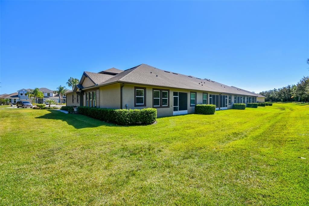 For Sale: $410,000 (3 beds, 2 baths, 1784 Square Feet)