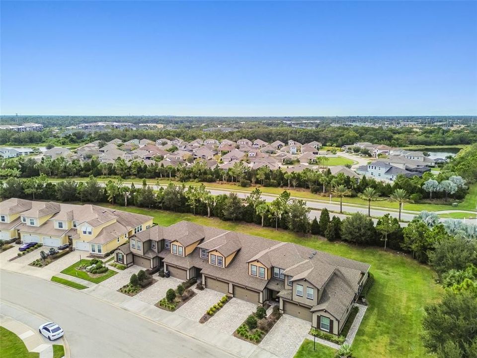 For Sale: $410,000 (3 beds, 2 baths, 1784 Square Feet)