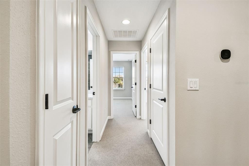 For Sale: $410,000 (3 beds, 2 baths, 1784 Square Feet)