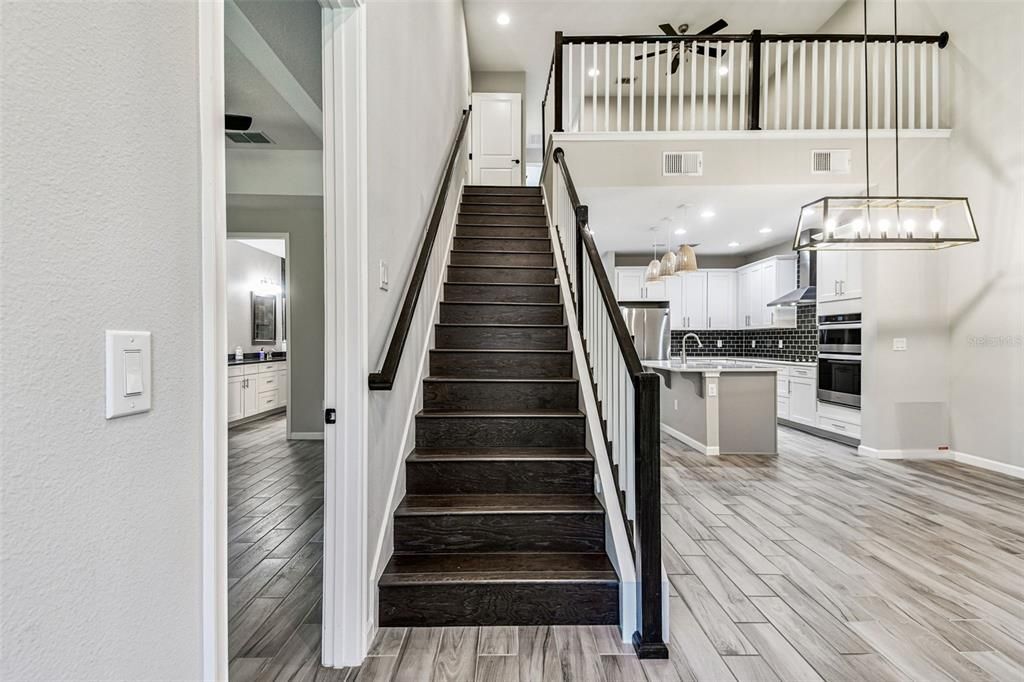 For Sale: $410,000 (3 beds, 2 baths, 1784 Square Feet)