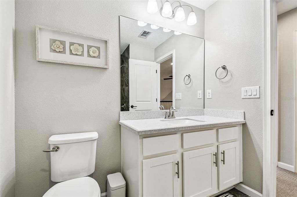 For Sale: $410,000 (3 beds, 2 baths, 1784 Square Feet)