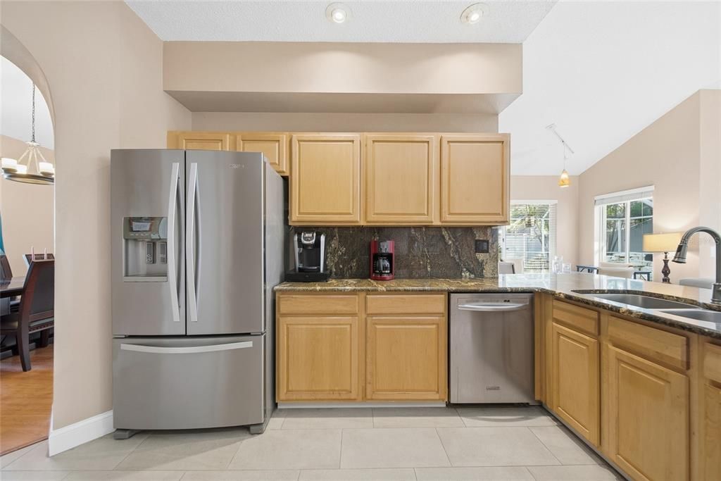 Active With Contract: $579,999 (4 beds, 2 baths, 1967 Square Feet)