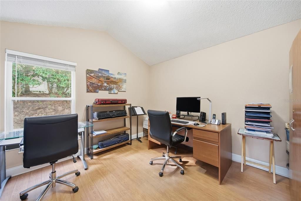 Active With Contract: $579,999 (4 beds, 2 baths, 1967 Square Feet)