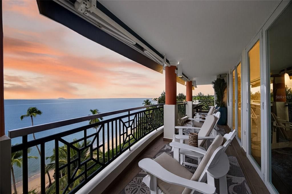 На продажу: $1,085,000 (2 спален, 2 ванн, 1325 Квадратных фут)