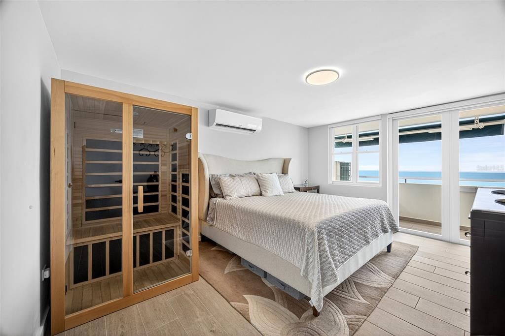 На продажу: $1,085,000 (2 спален, 2 ванн, 1325 Квадратных фут)