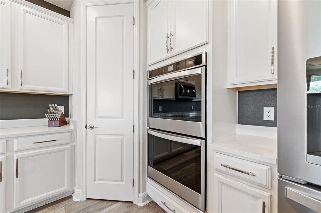 待售: $714,500 (5 贝兹, 4 浴室, 3163 平方英尺)