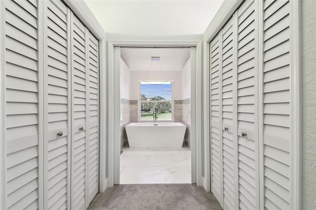 En Venta: $1,395,000 (3 camas, 2 baños, 2000 Pies cuadrados)