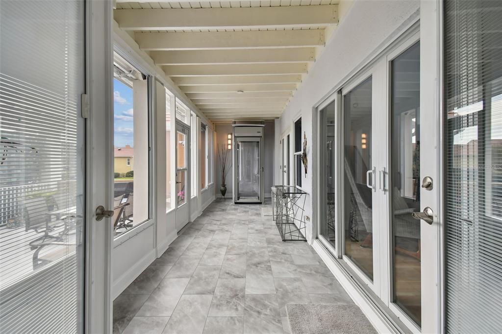 En Venta: $1,395,000 (3 camas, 2 baños, 2000 Pies cuadrados)