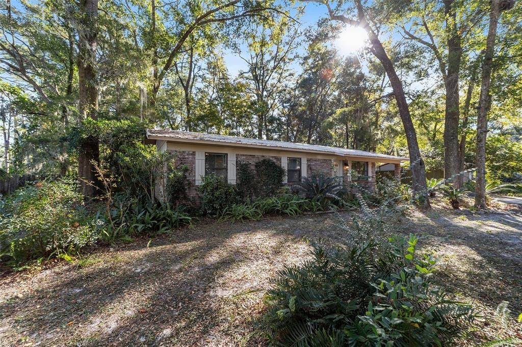 待售: $260,000 (3 贝兹, 2 浴室, 1056 平方英尺)