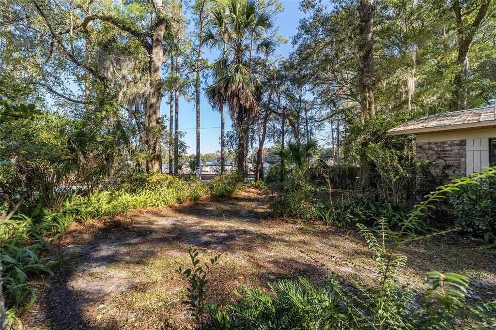 待售: $260,000 (3 贝兹, 2 浴室, 1056 平方英尺)