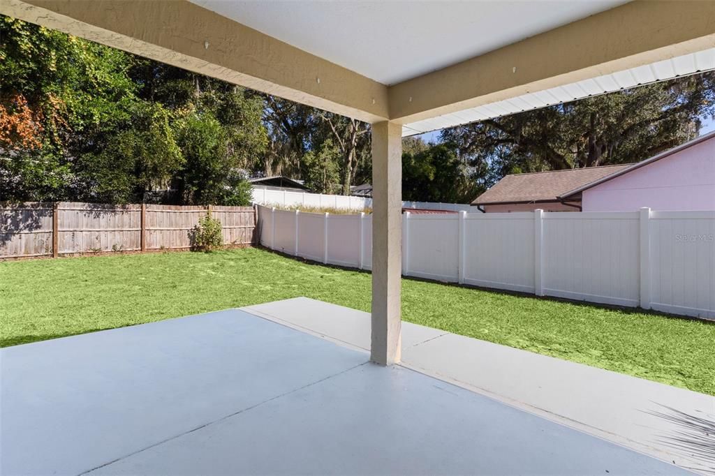 For Sale: $299,500 (3 beds, 2 baths, 1222 Square Feet)