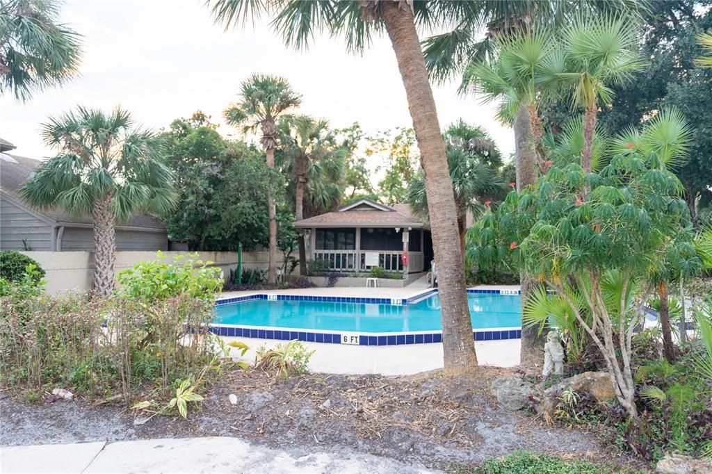 For Sale: $372,500 (2 beds, 2 baths, 1495 Square Feet)