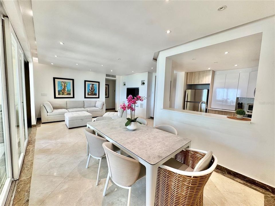 For Sale: $850,000 (2 beds, 2 baths, 1700 Square Feet)