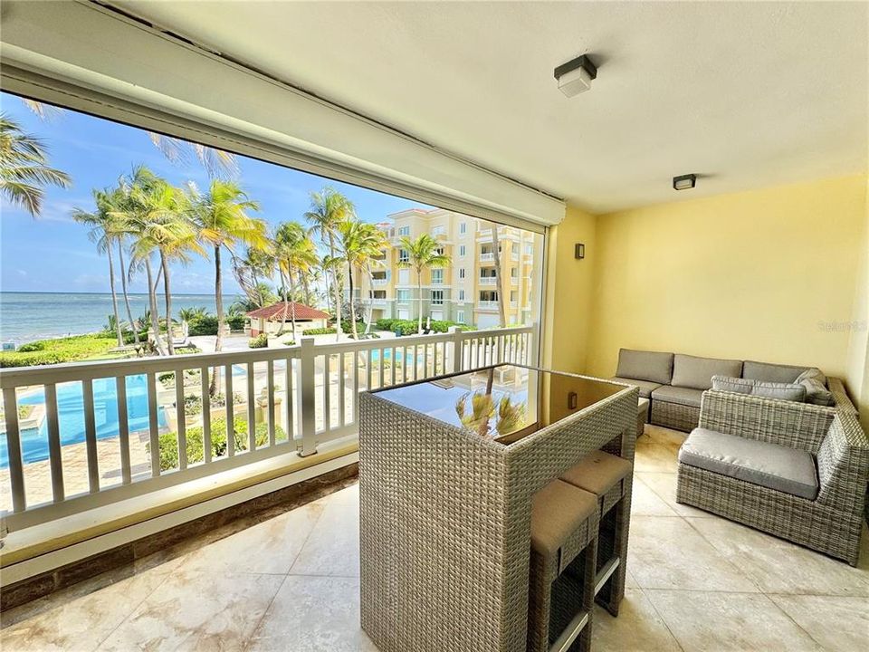 For Sale: $850,000 (2 beds, 2 baths, 1700 Square Feet)