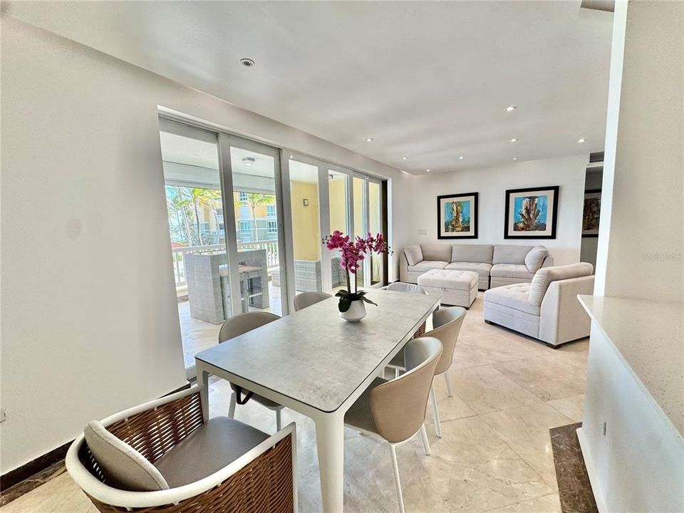 For Sale: $850,000 (2 beds, 2 baths, 1700 Square Feet)