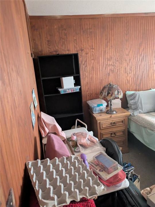 На продажу: $164,995 (2 спален, 1 ванн, 1200 Квадратных фут)