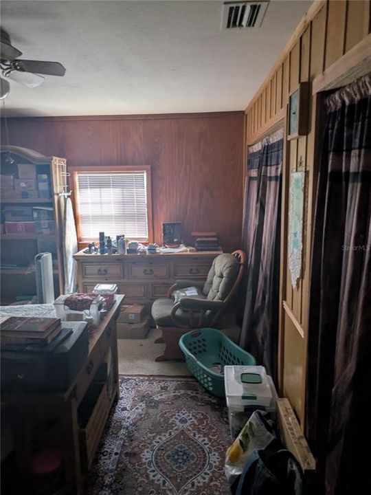 На продажу: $164,995 (2 спален, 1 ванн, 1200 Квадратных фут)