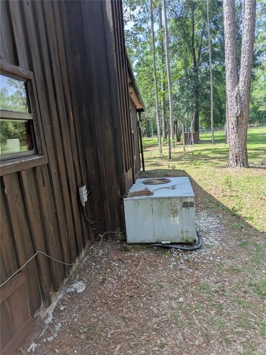 На продажу: $164,995 (2 спален, 1 ванн, 1200 Квадратных фут)