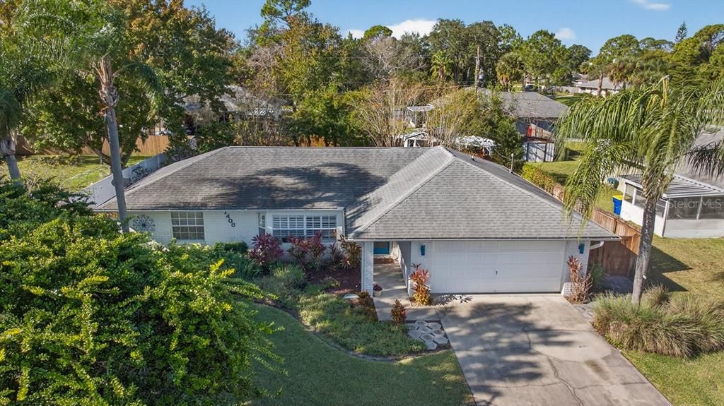 For Sale: $295,000 (3 beds, 2 baths, 1262 Square Feet)