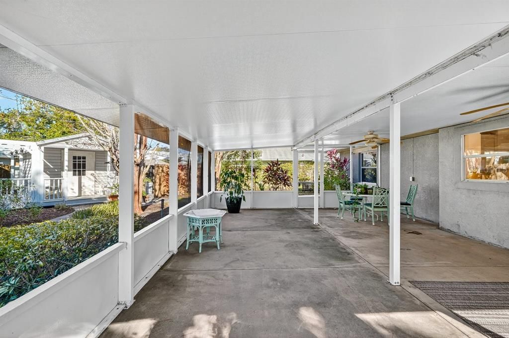 For Sale: $295,000 (3 beds, 2 baths, 1262 Square Feet)