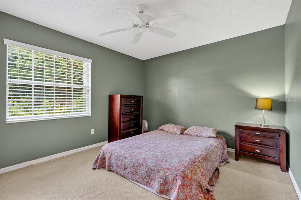 For Sale: $295,000 (3 beds, 2 baths, 1262 Square Feet)