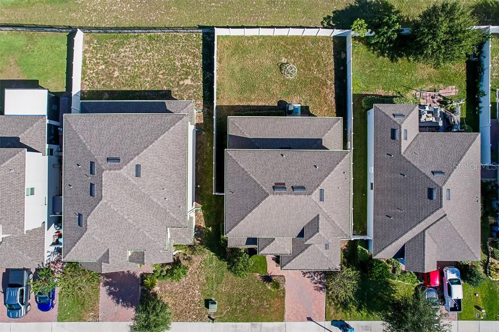 Active With Contract: $355,000 (4 beds, 3 baths, 2476 Square Feet)