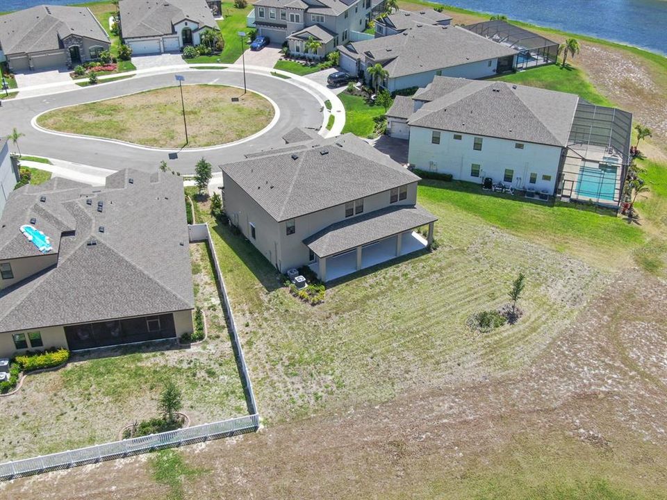 For Sale: $774,500 (5 beds, 4 baths, 3601 Square Feet)