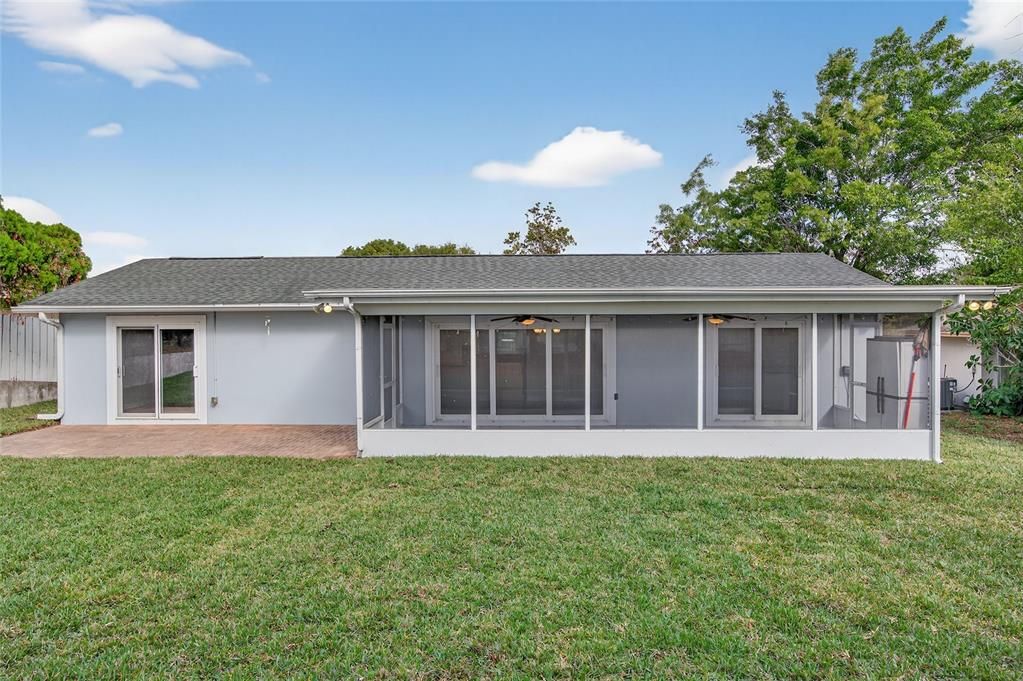 На продажу: $424,900 (4 спален, 2 ванн, 1679 Квадратных фут)