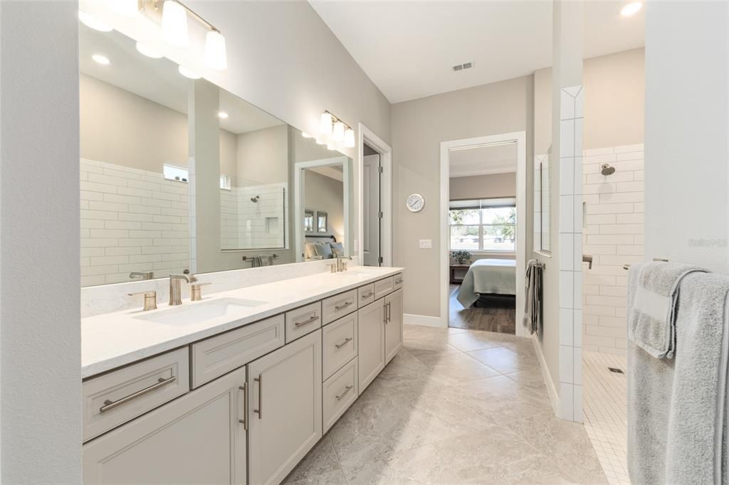 待售: $699,600 (3 贝兹, 3 浴室, 2522 平方英尺)