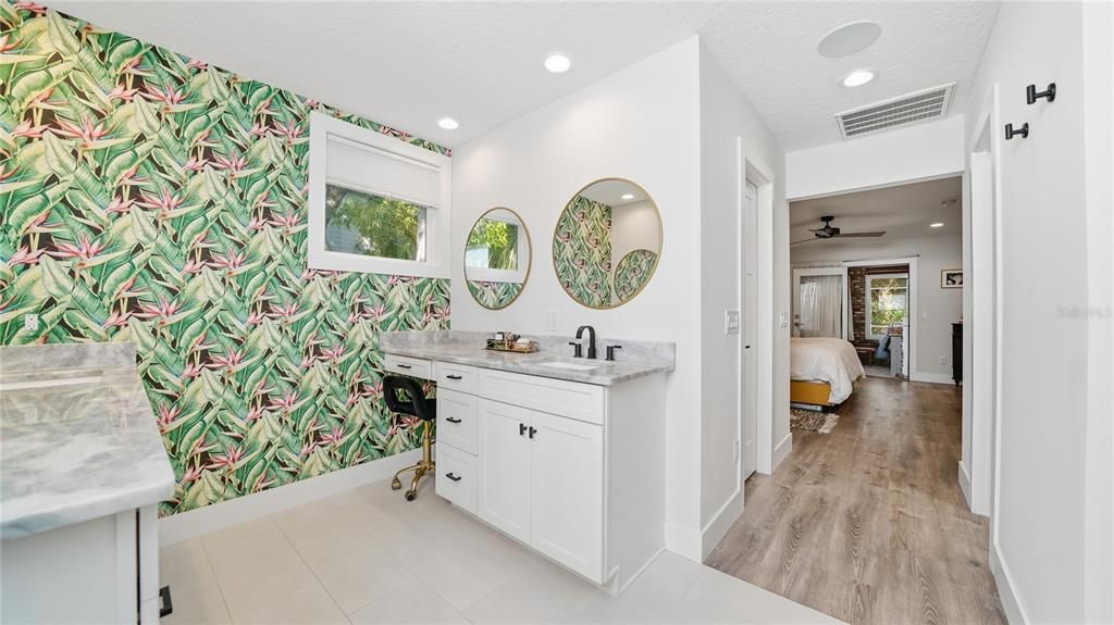 Active With Contract: $924,990 (3 beds, 2 baths, 2309 Square Feet)