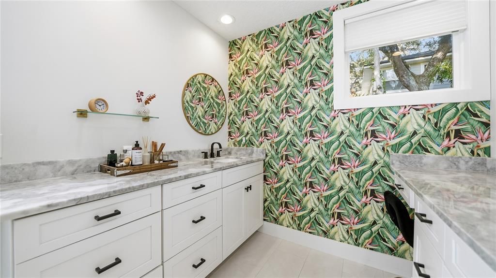 Active With Contract: $924,990 (3 beds, 2 baths, 2309 Square Feet)