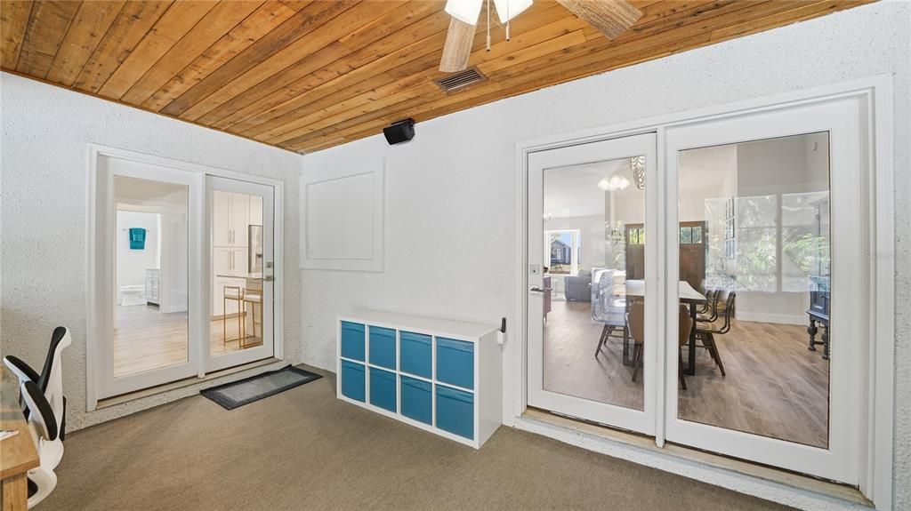 Active With Contract: $924,990 (3 beds, 2 baths, 2309 Square Feet)