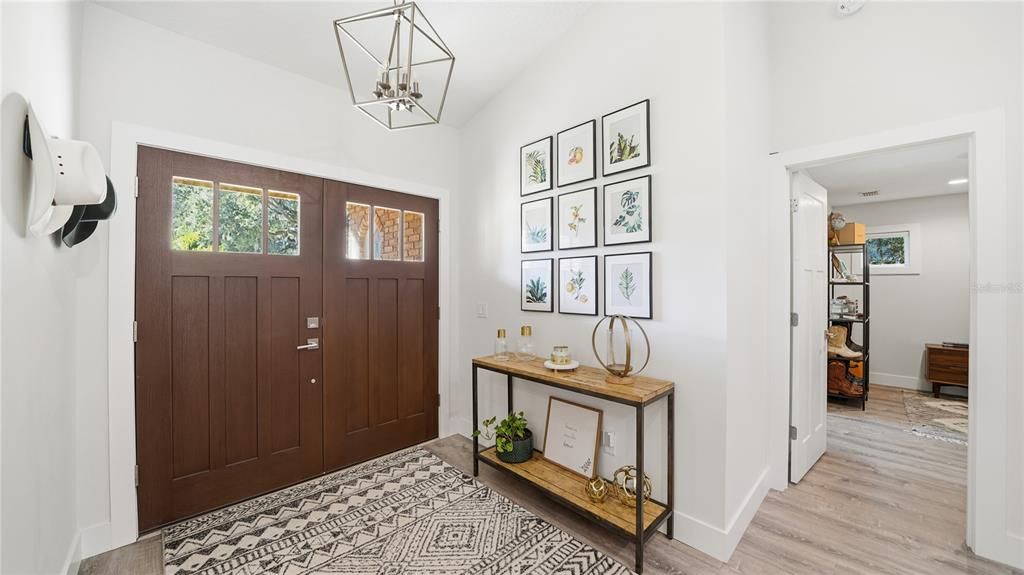 Active With Contract: $924,990 (3 beds, 2 baths, 2309 Square Feet)