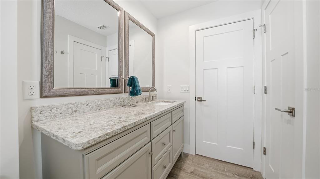 Active With Contract: $924,990 (3 beds, 2 baths, 2309 Square Feet)