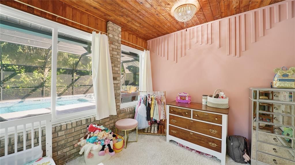 Active With Contract: $924,990 (3 beds, 2 baths, 2309 Square Feet)