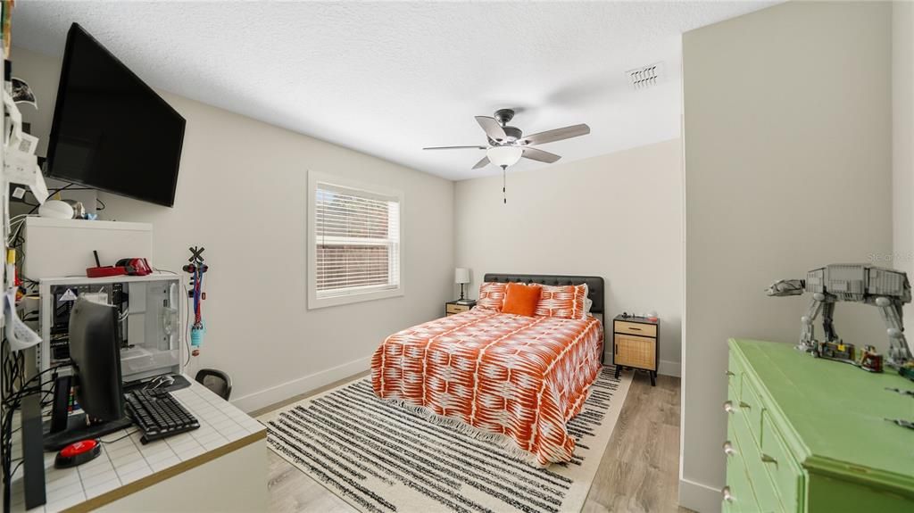 Active With Contract: $924,990 (3 beds, 2 baths, 2309 Square Feet)