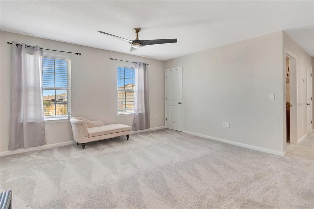 待售: $425,000 (4 贝兹, 3 浴室, 2752 平方英尺)