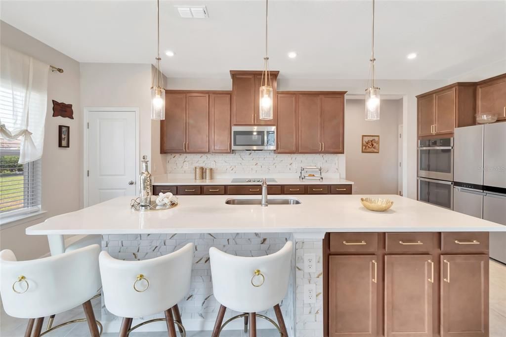 待售: $425,000 (4 贝兹, 3 浴室, 2752 平方英尺)