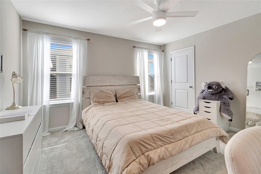 待售: $425,000 (4 贝兹, 3 浴室, 2752 平方英尺)